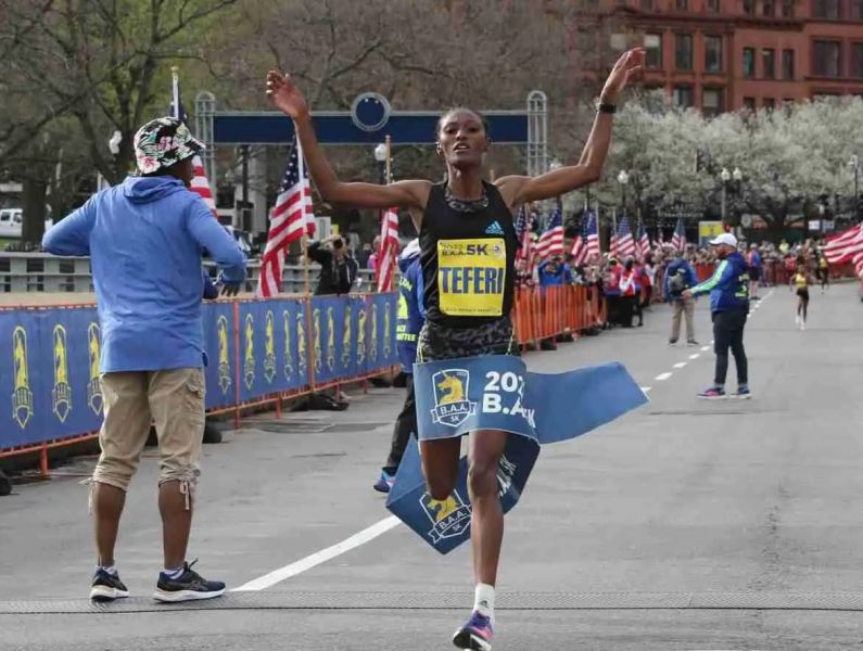 Women's 5k world record holder Senbere Teferi added to Vienna City